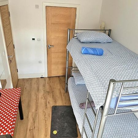 Alpha Accommodations London Bagian luar foto
