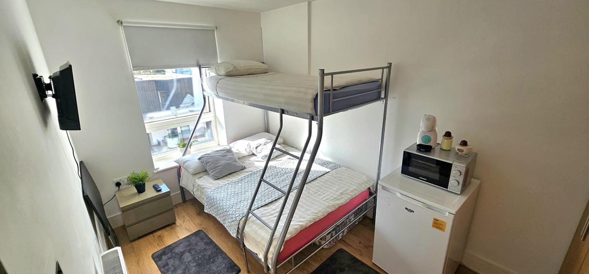 Alpha Accommodations London Bagian luar foto