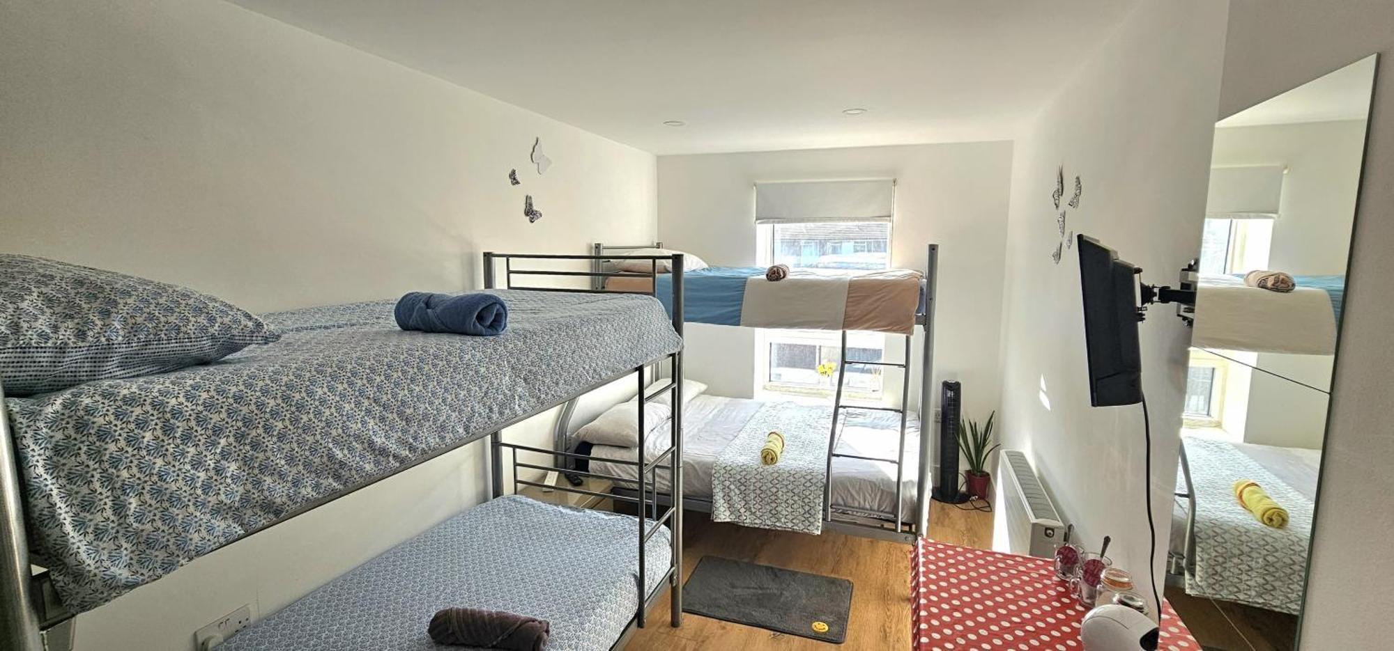 Alpha Accommodations London Bagian luar foto